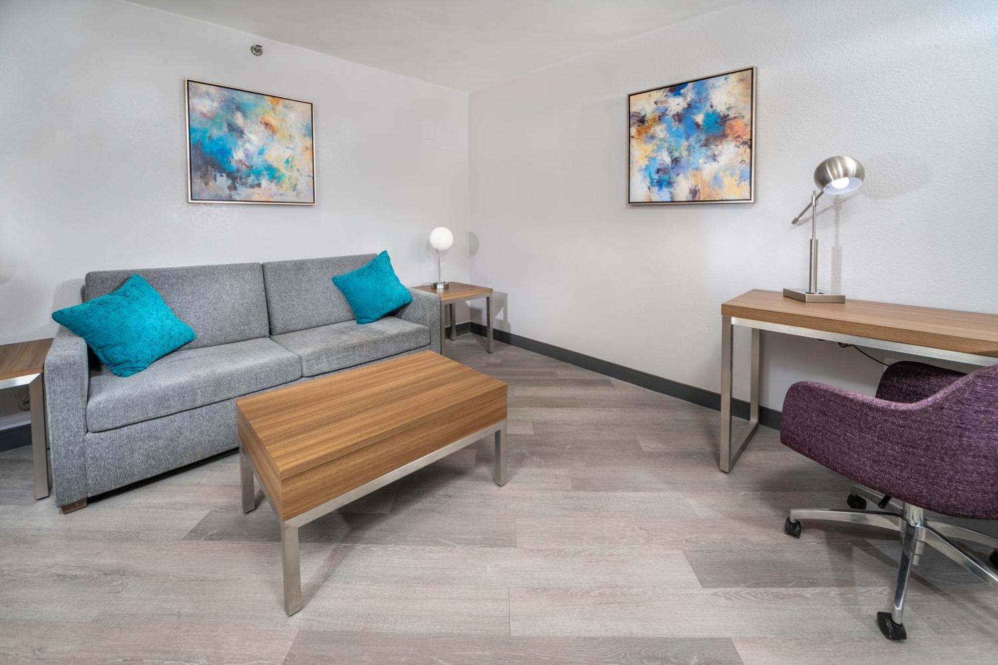 King Suite with Sofa Bed and Balcony