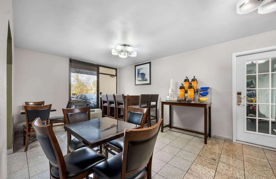 Days Inn By Wyndham Raleigh Midtown-1