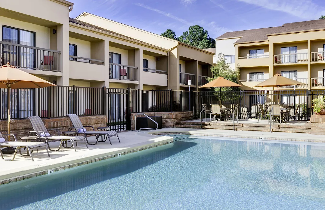 Courtyard By Marriott Raleigh Midtown-1