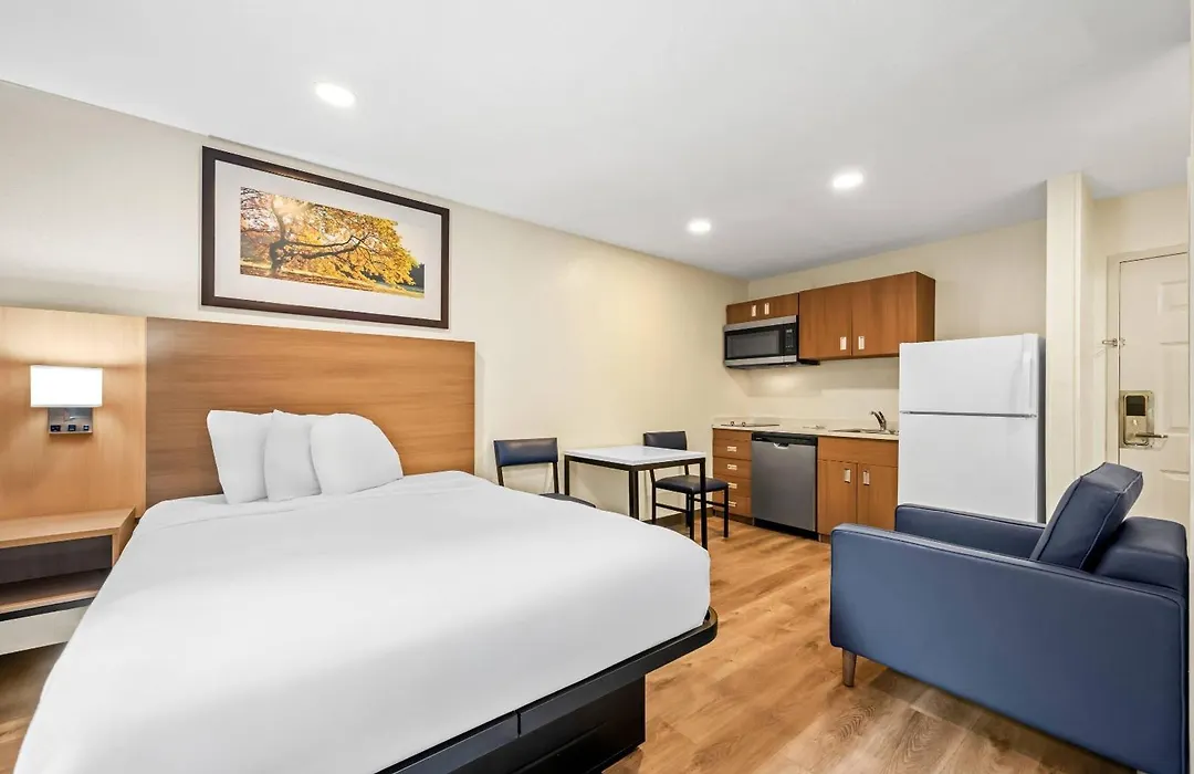 Mainstay Suites Raleigh North-1