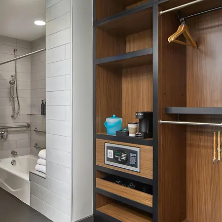 Aloft By Marriott Raleigh-2