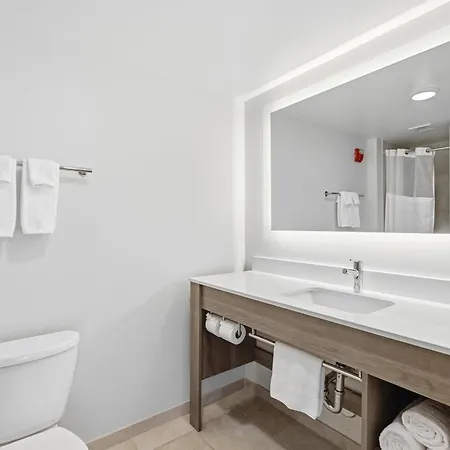 Holiday Inn Express & Suites Raleigh West - Lenovo Center By Ihg-2