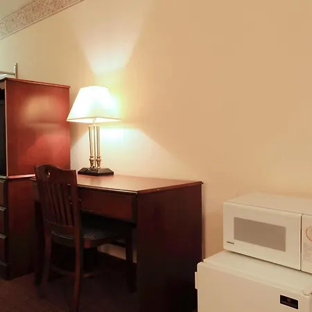 Americas Best Value Inn North Capital-3