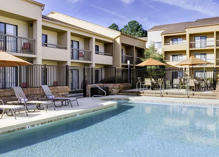 Courtyard By Marriott Raleigh Midtown Hotel