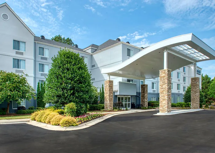 Fairfield Inn & Suites Raleigh Crabtree Valley