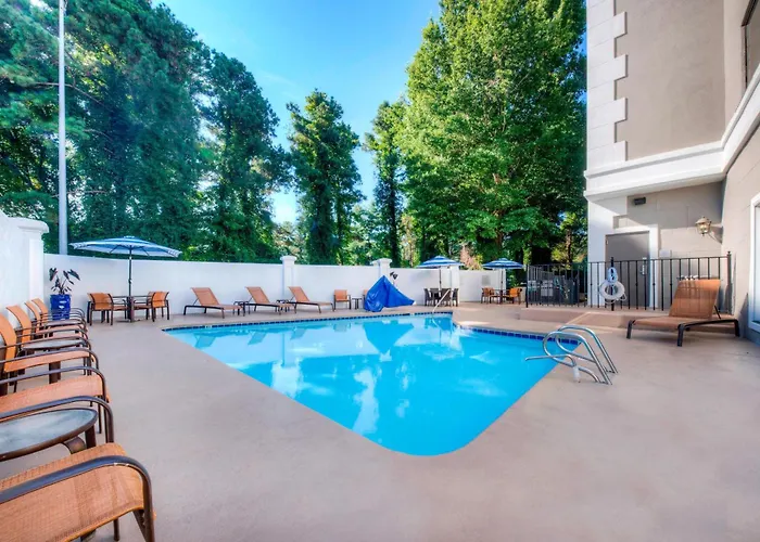 Courtyard Raleigh Crabtree Valley